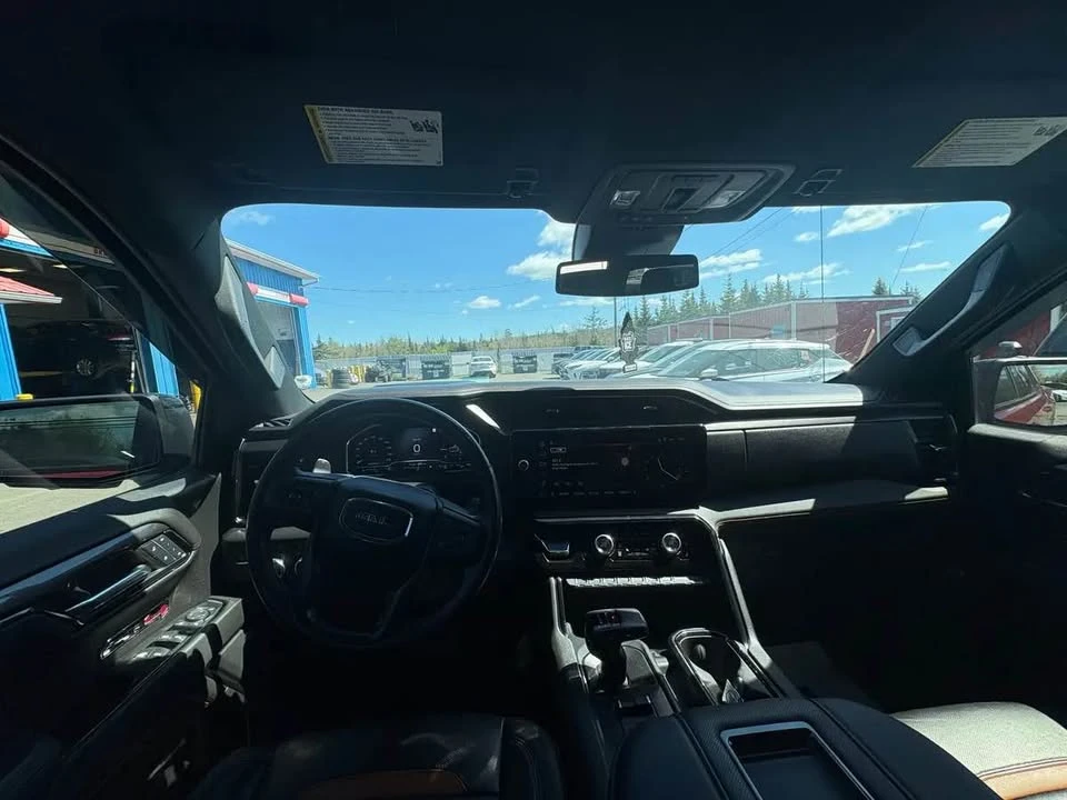 2022 GMC Sierra 5th Gen - Image 12 of 18