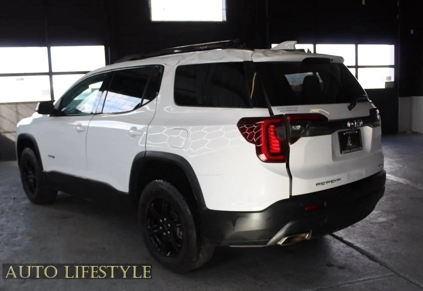 2022 GMC Yukon 5th Gen - Image 9 of 21