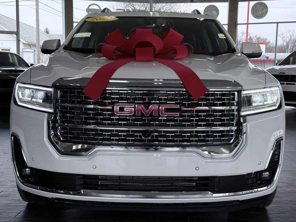 2022 GMC Acadia - Image 4 of 21