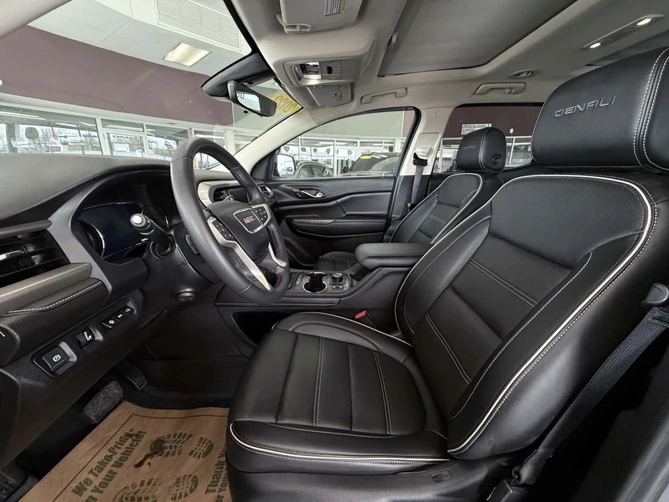 2022 GMC Acadia - Image 29 of 31