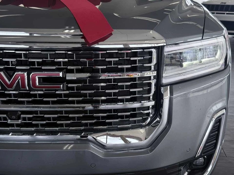 2022 GMC Acadia - Image 5 of 21