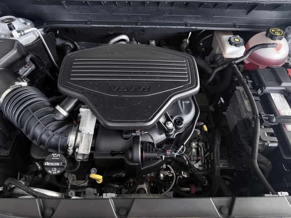 2022 GMC Acadia - Image 20 of 21