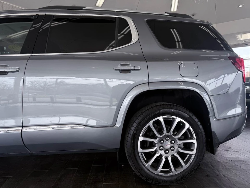 2022 GMC Acadia - Image 24 of 31