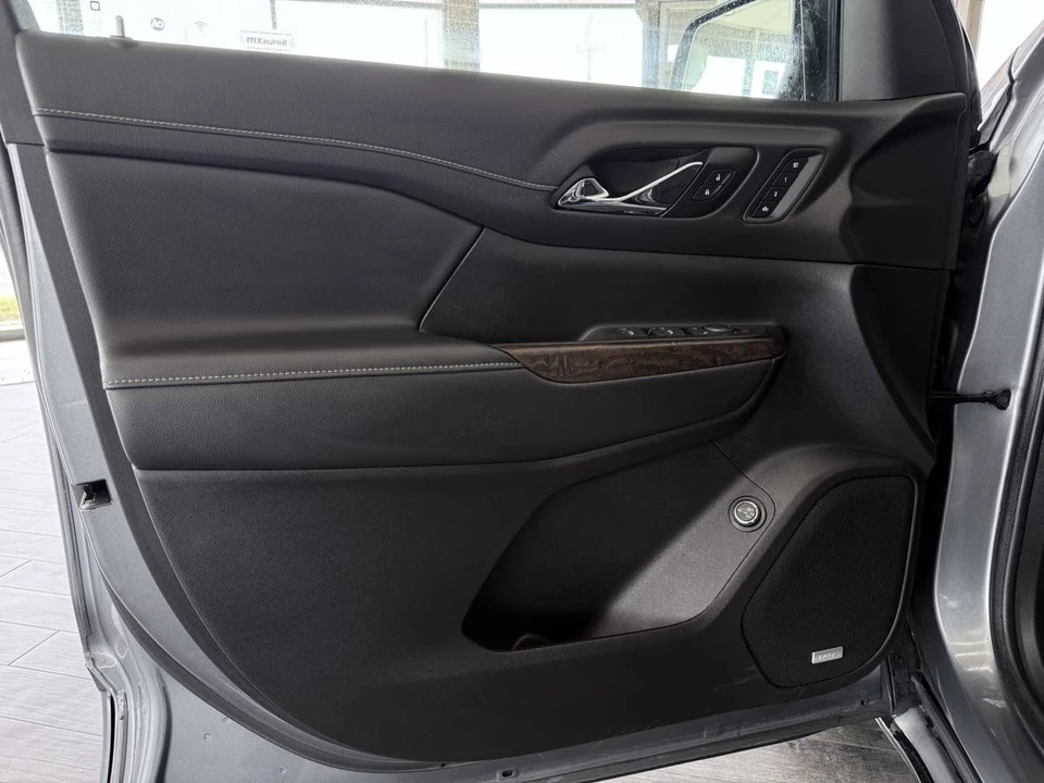 2022 GMC Acadia - Image 30 of 31