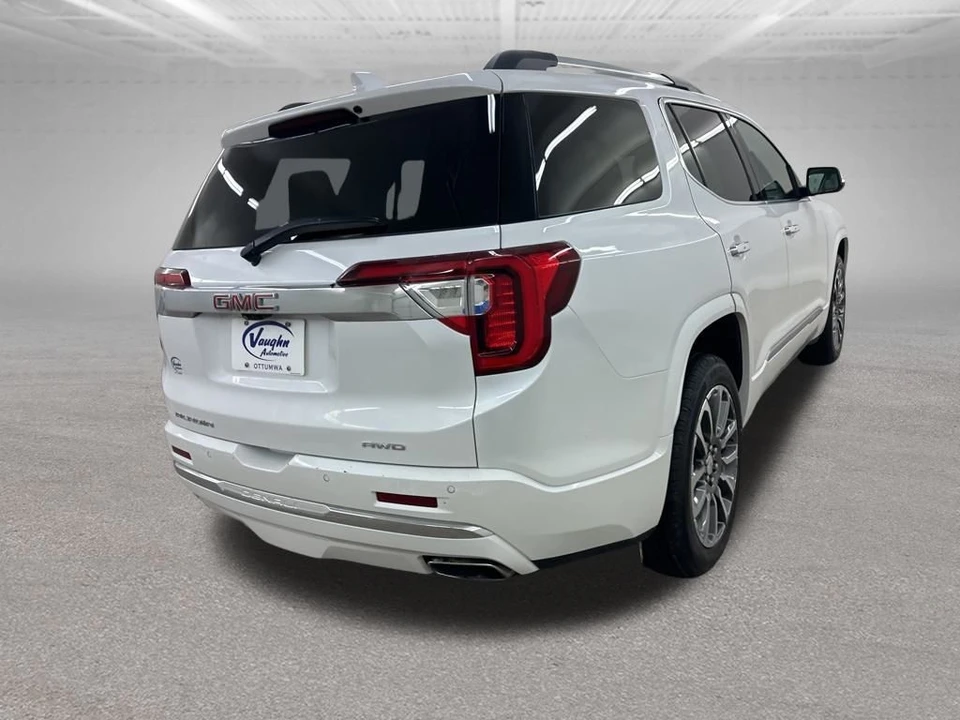 2022 GMC Acadia - Image 13 of 21