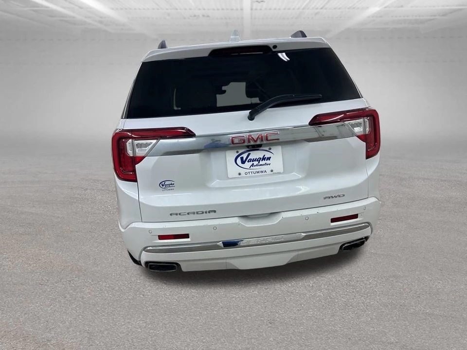 2022 GMC Acadia - Image 11 of 21