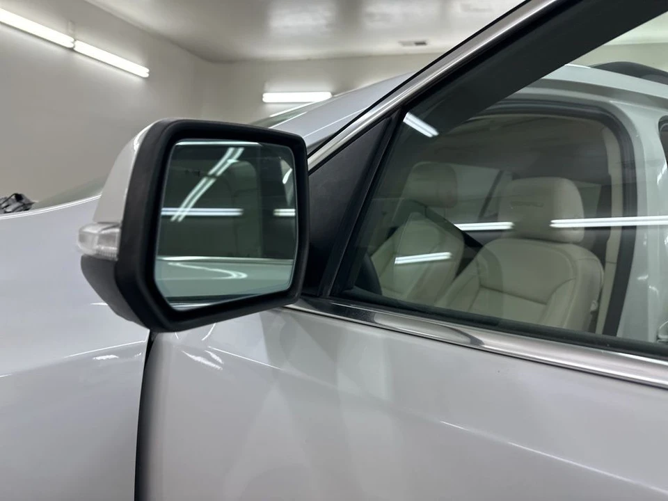 2022 GMC Acadia - Image 17 of 21
