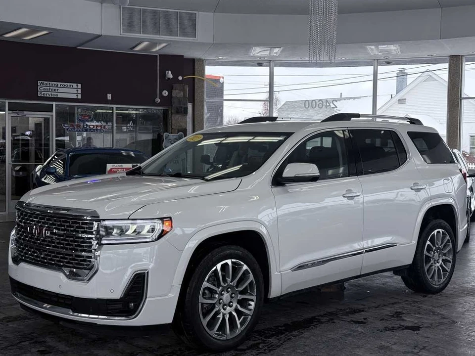 2022 GMC Acadia - Image 2 of 21