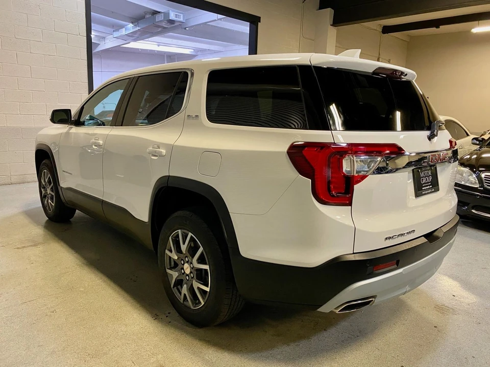 2022 GMC Acadia - Image 6 of 21