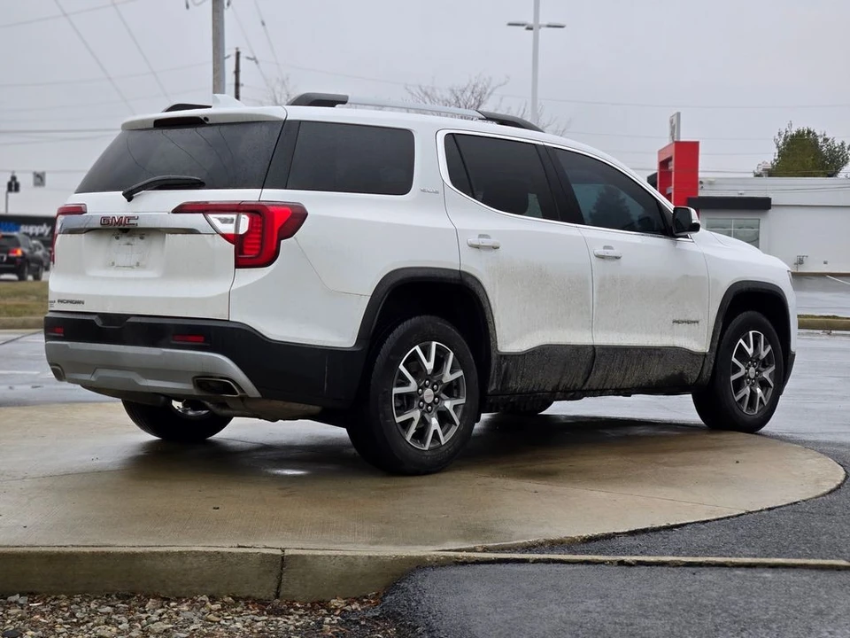 2022 GMC Acadia - Image 7 of 12