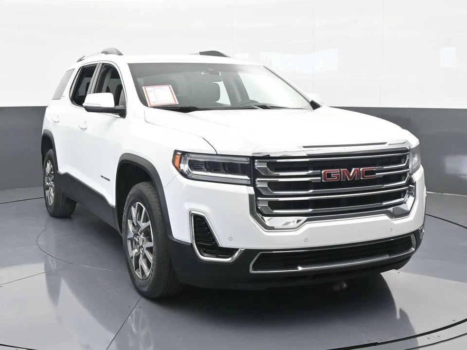 2022 GMC Acadia - Image 9 of 12