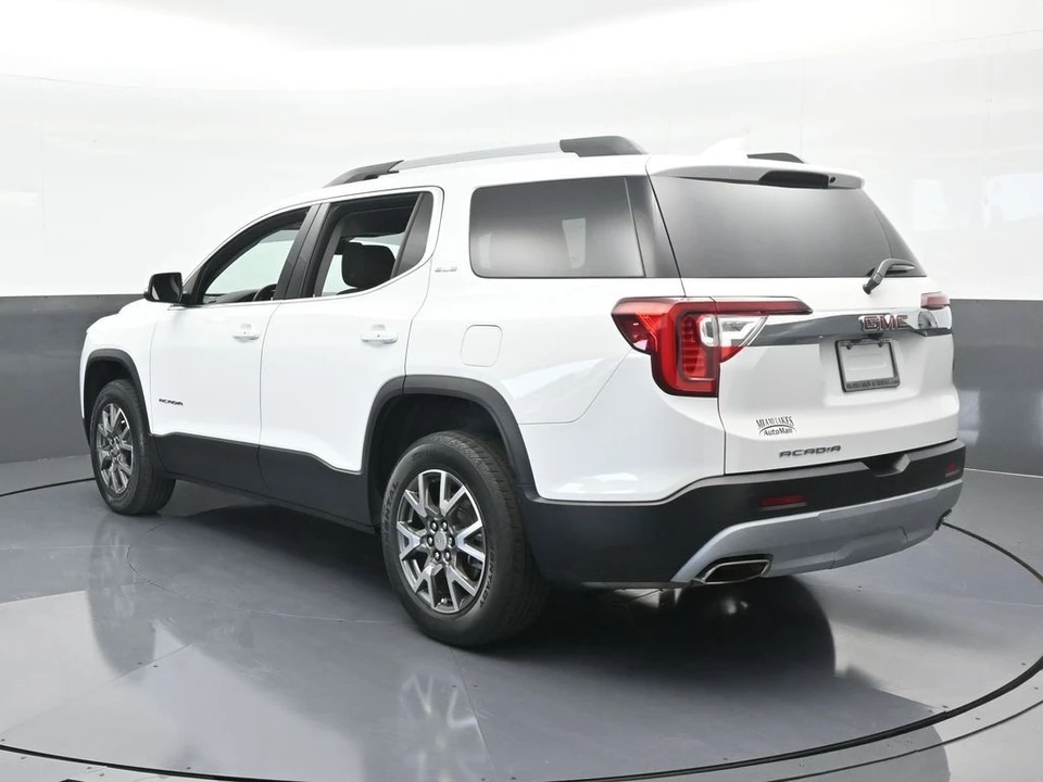 2022 GMC Acadia - Image 4 of 12
