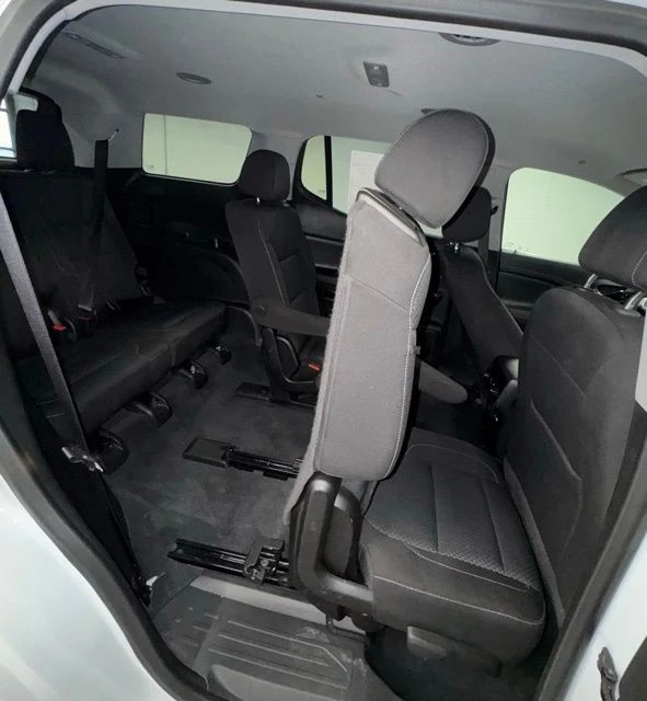 2022 GMC Acadia - Image 15 of 21