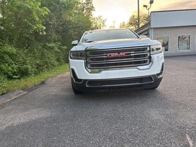 2022 GMC Acadia - Image 10 of 12