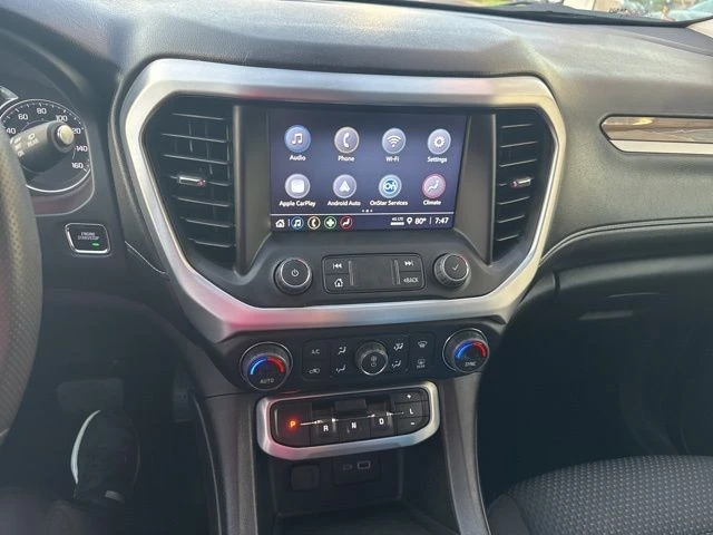 2022 GMC Acadia - Image 18 of 21