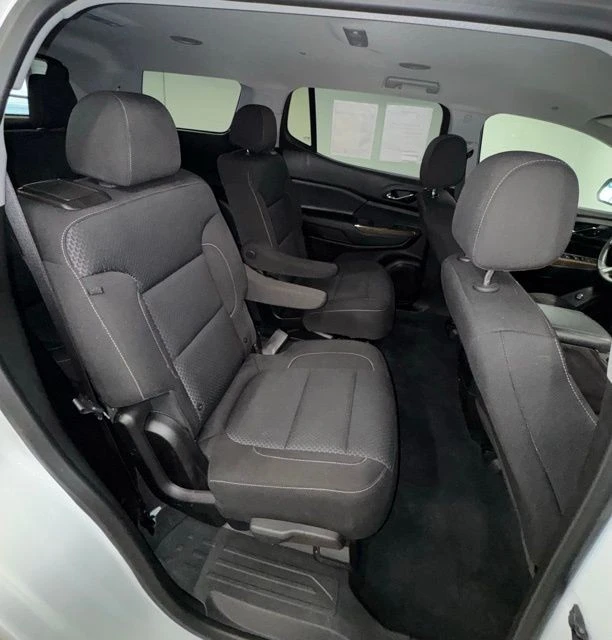2022 GMC Acadia - Image 14 of 21