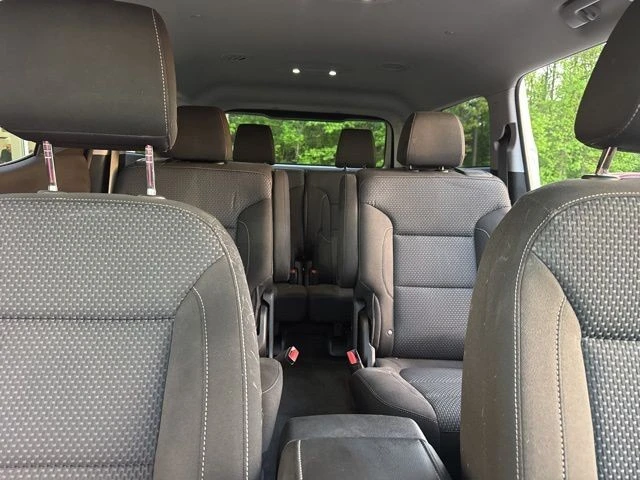 2022 GMC Acadia - Image 19 of 21
