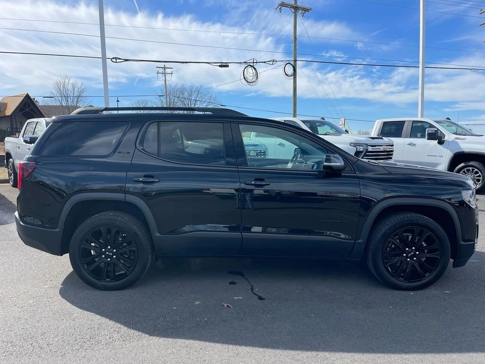 2022 GMC Acadia - Image 6 of 12