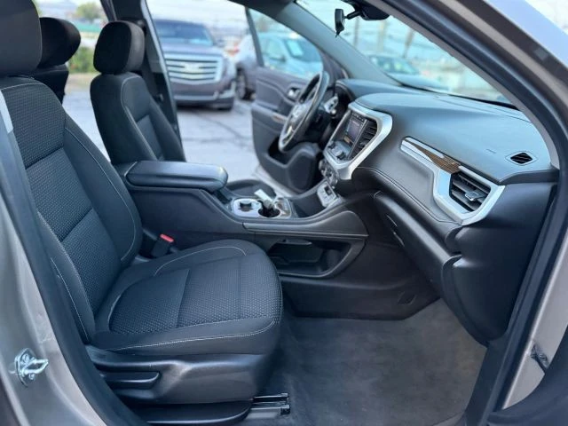 2022 GMC Acadia - Image 19 of 21