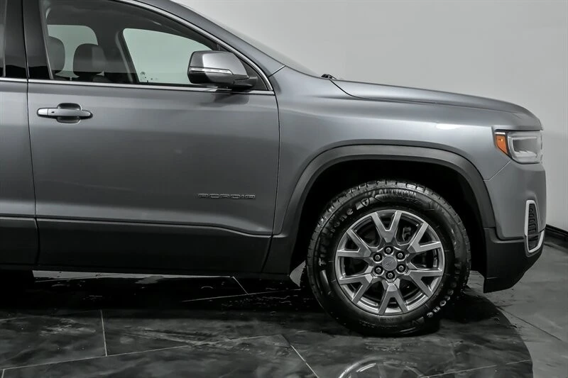 2022 GMC Acadia - Image 12 of 21