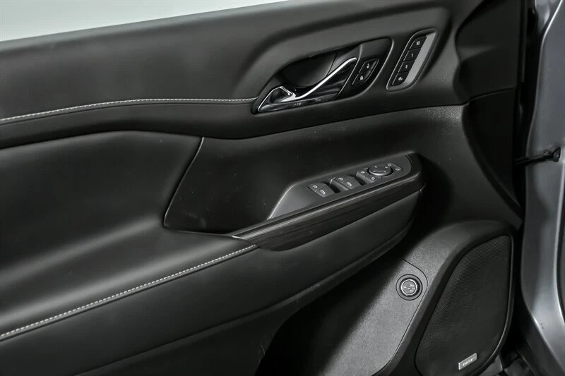 2022 GMC Acadia - Image 15 of 21