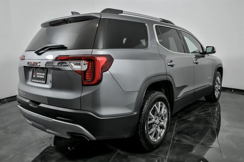2022 GMC Acadia - Image 10 of 21