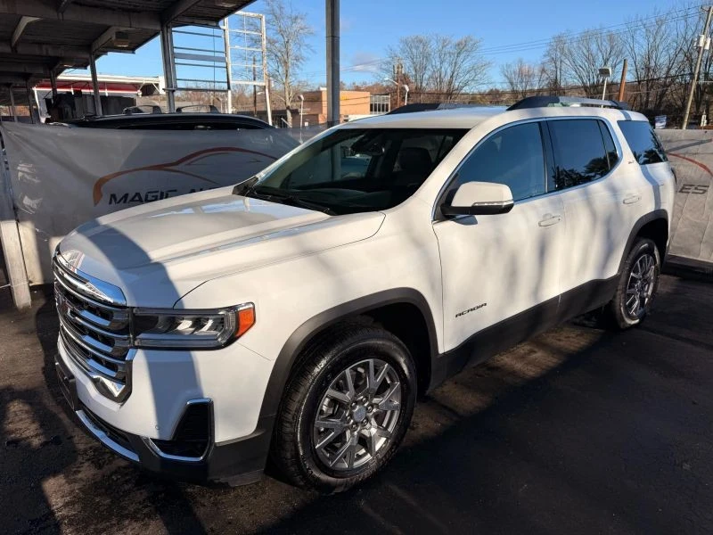2022 GMC Acadia - Image 8 of 12