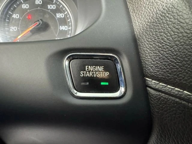 2022 GMC Acadia - Image 17 of 21