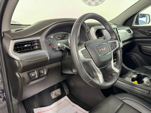 2022 GMC Acadia - Image 10 of 21