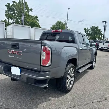 2022 GMC Canyon Denali Pickup 4D 5 ft