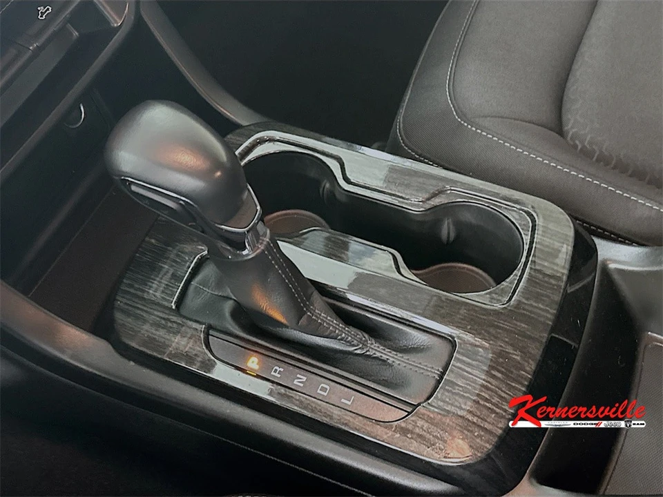 2022 GMC Canyon 2nd Gen - Image 16 of 21