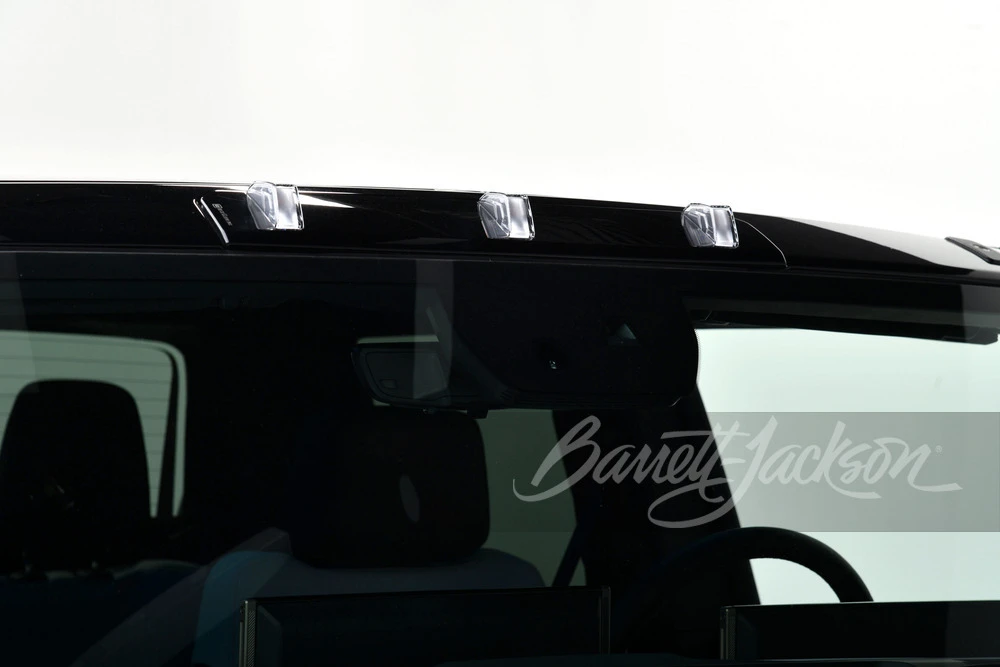 2022 GMC Hummer EV - Image 6 of 31