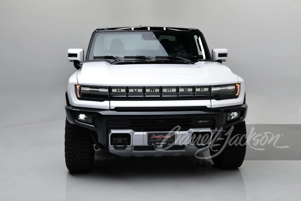 2022 GMC Hummer EV - Image 27 of 31
