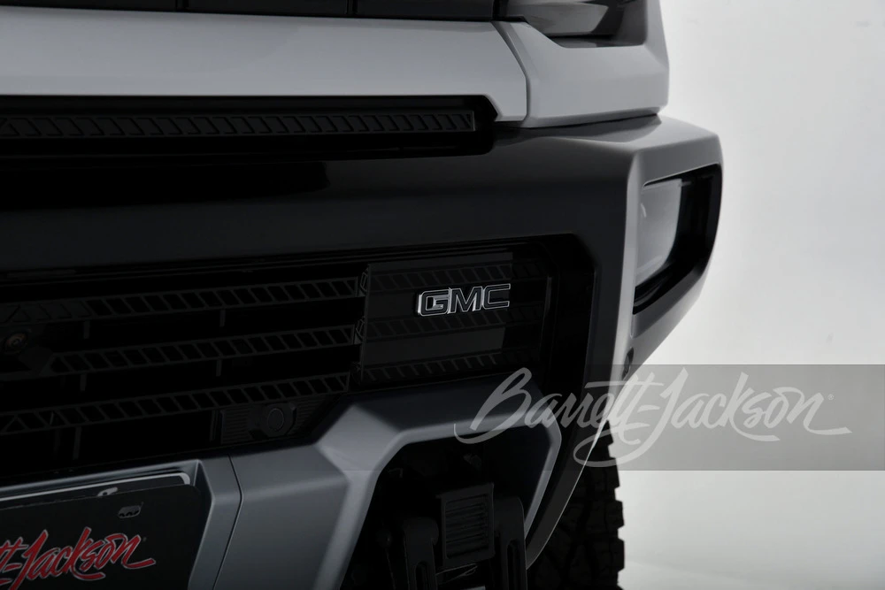 2022 GMC Hummer EV - Image 31 of 31