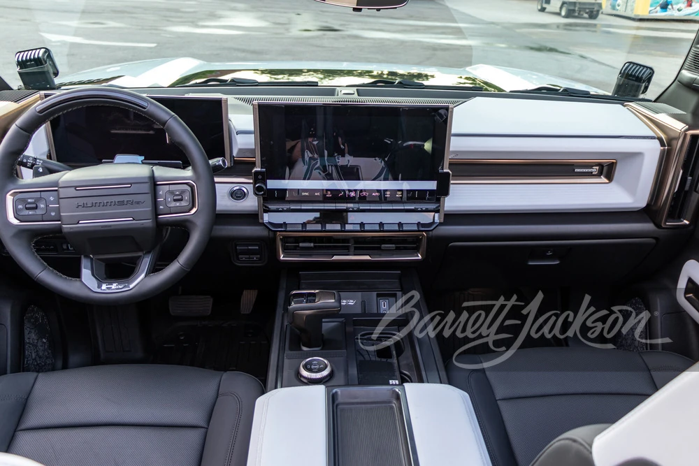 2022 GMC Hummer EV - Image 2 of 18