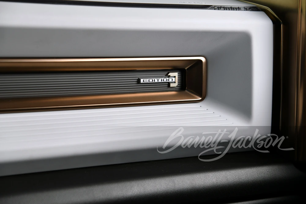 2022 GMC Hummer EV - Image 27 of 31