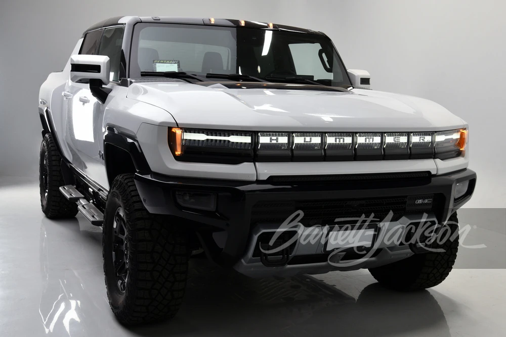 2022 GMC Hummer EV - Image 31 of 31
