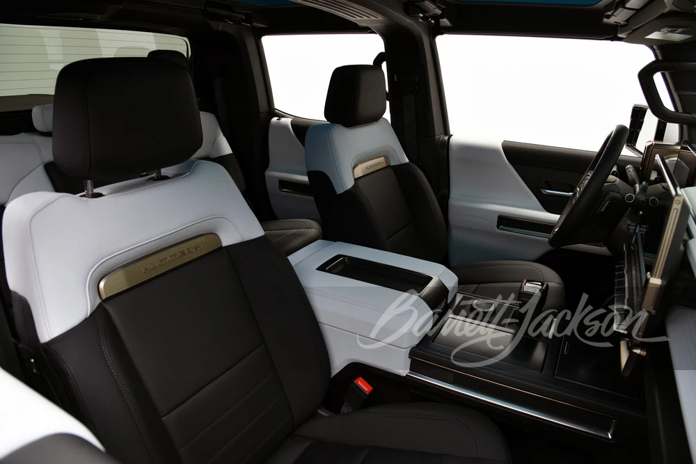 2022 GMC Hummer EV - Image 5 of 31