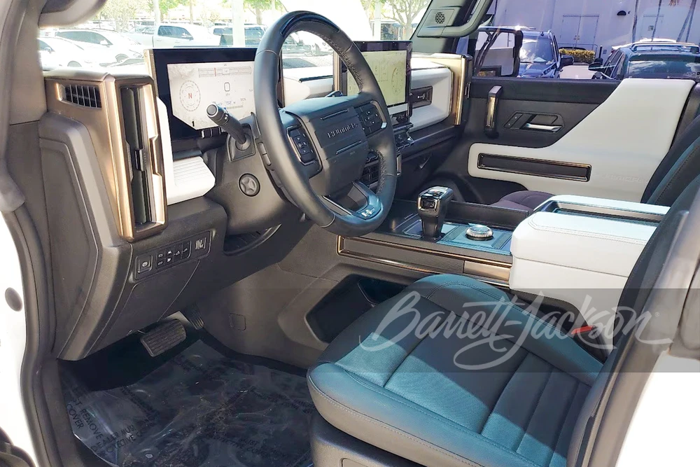 2022 GMC Hummer EV - Image 2 of 12