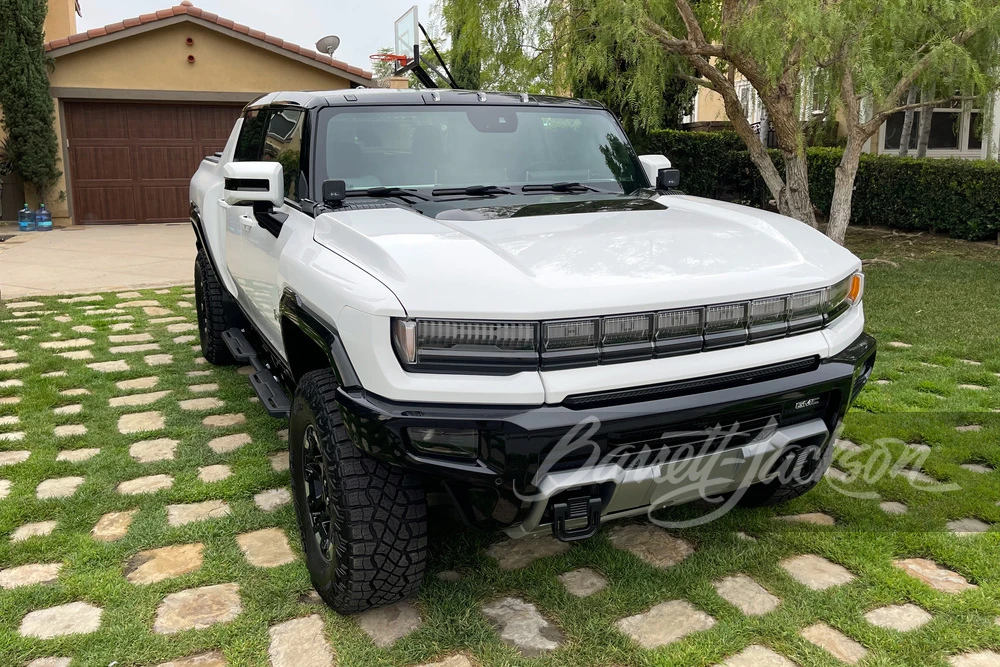 2022 GMC Hummer EV - Image 3 of 9