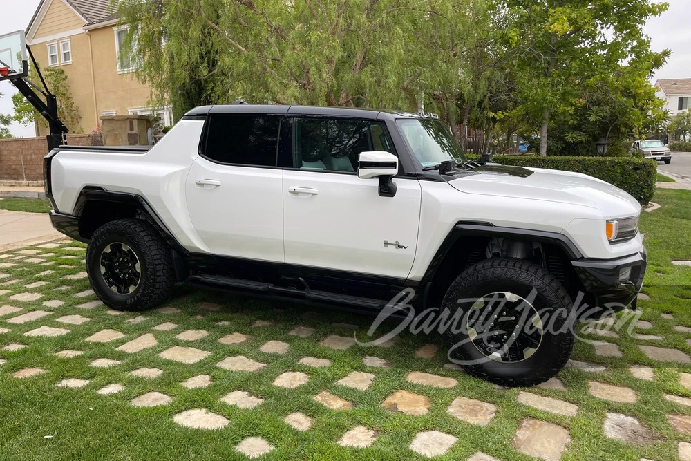 2022 GMC Hummer EV - Image 9 of 9