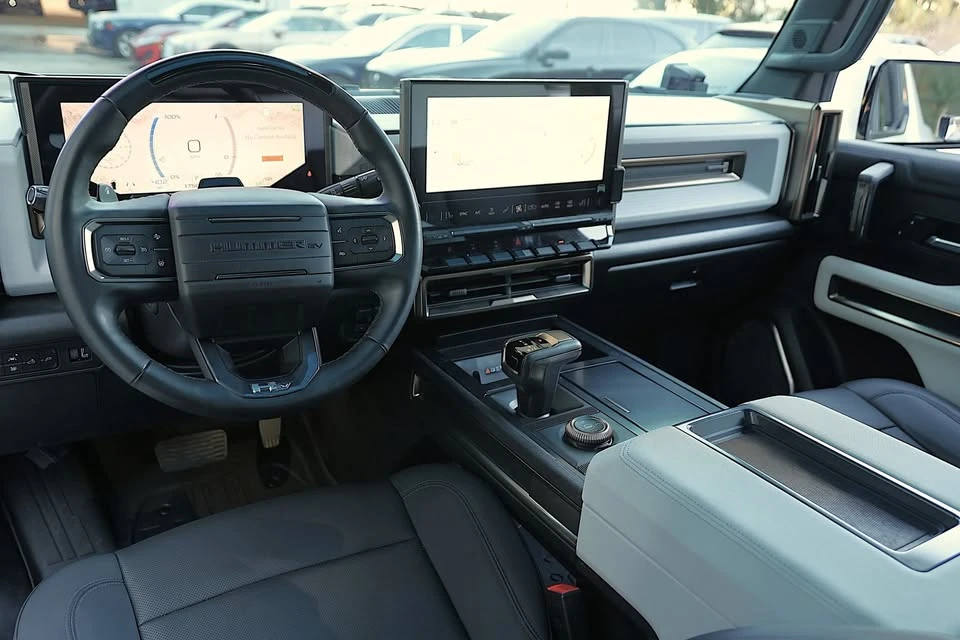 2022 GMC Hummer EV - Image 2 of 20