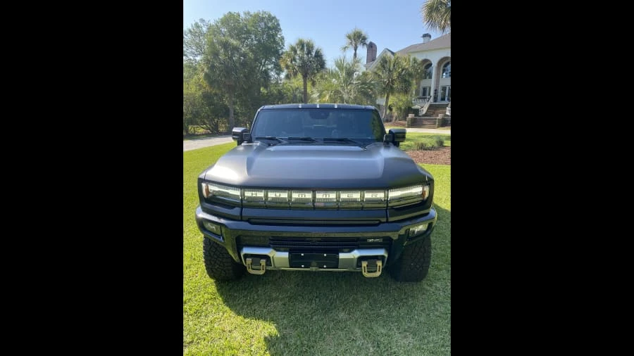 2022 GMC Hummer EV - Image 6 of 7