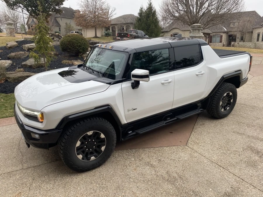 2022 GMC Hummer EV - Image 5 of 5