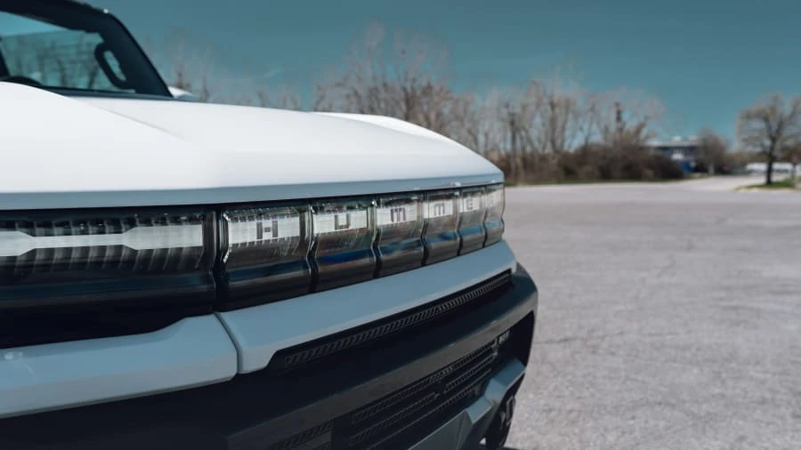 2022 GMC Hummer EV - Image 7 of 10