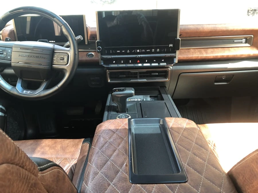 2022 GMC Hummer EV - Image 9 of 13