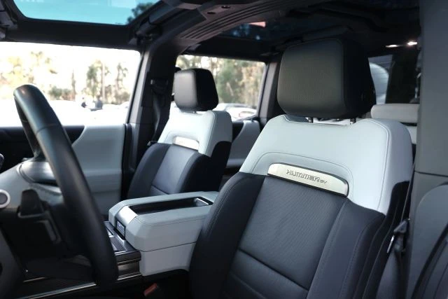 2022 GMC Hummer EV - Image 12 of 21