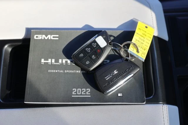 2022 GMC Hummer EV - Image 5 of 21