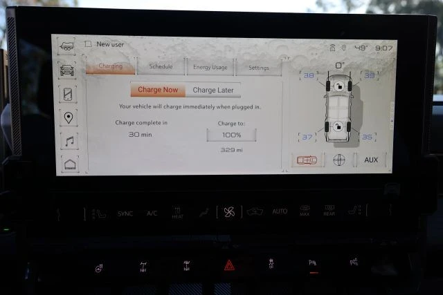 2022 GMC Hummer EV - Image 15 of 21