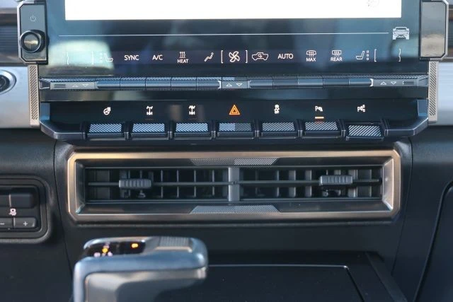 2022 GMC Hummer EV - Image 21 of 21